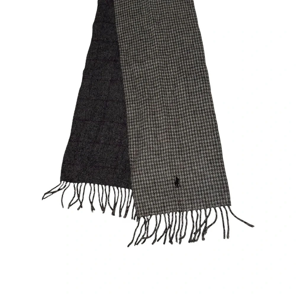 Men’s Polo RL reversible Wool‎ Blend Scarf in Grey Plaid